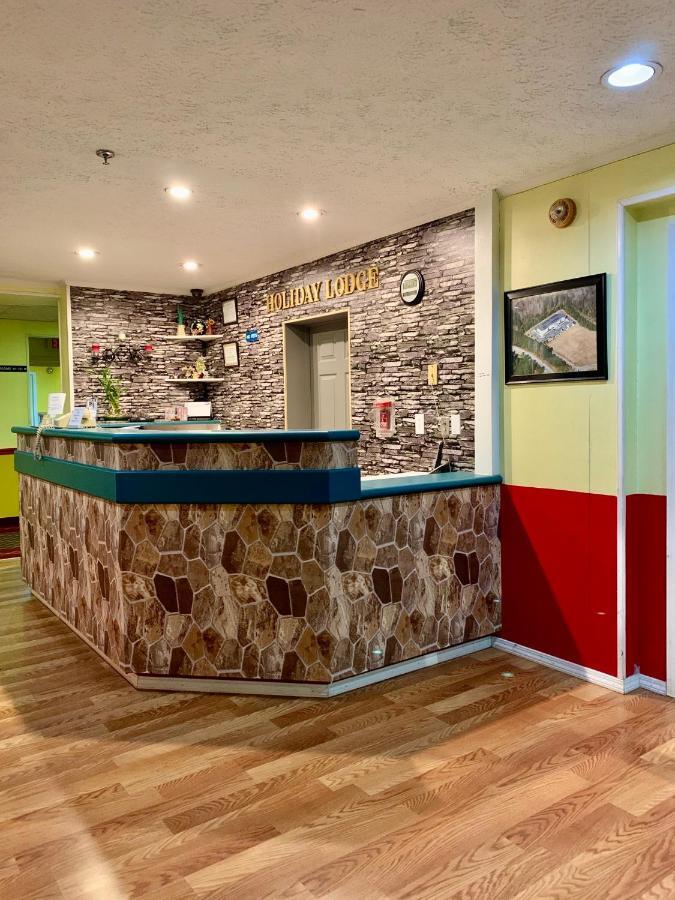 Holiday Lodge - Greensboro/Lake Oconee Екстериор снимка